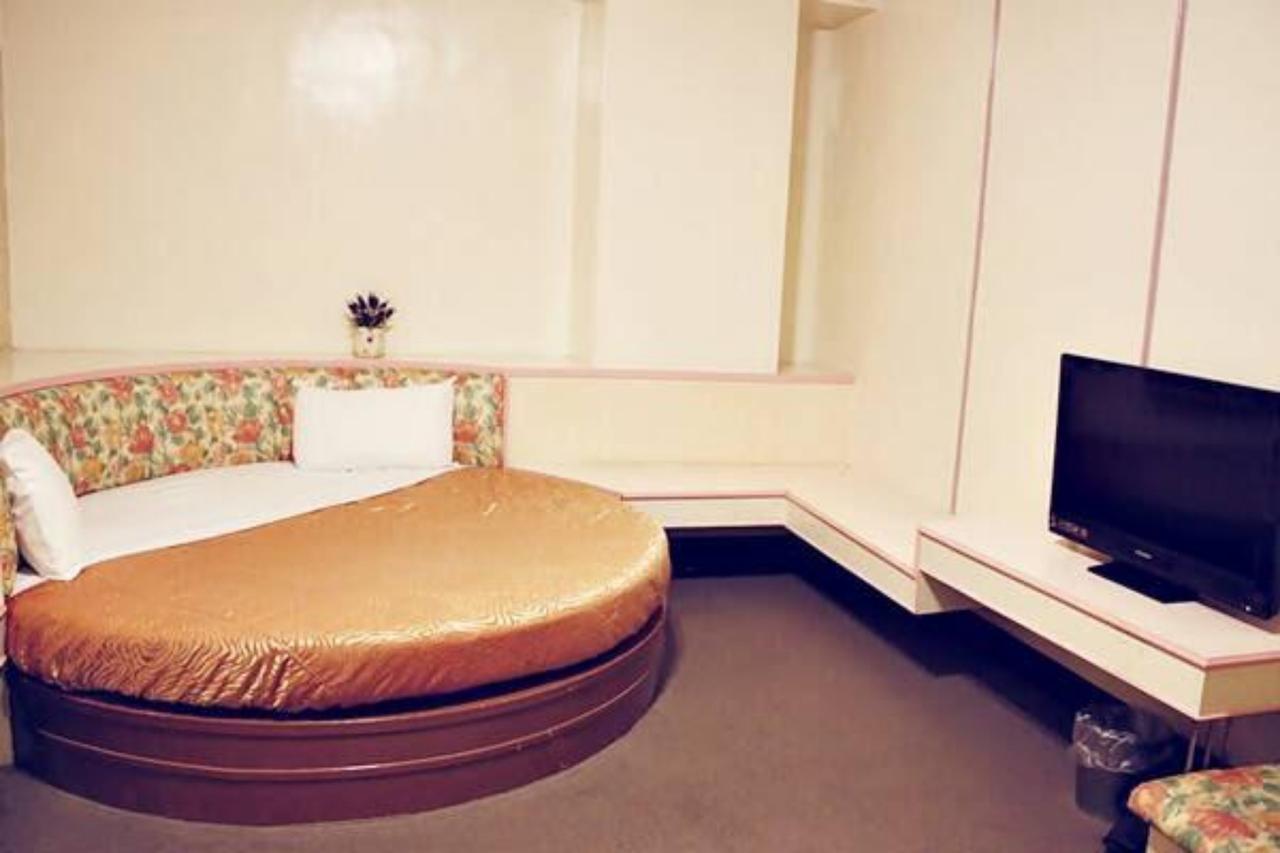 Teresa Hotel Туфен Екстериор снимка